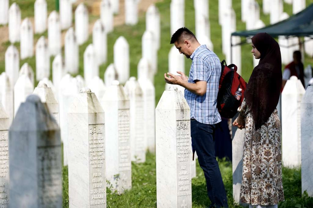 BBC: Prijedlog rezulucije o Srebrenici usvojen uprkos žestokom lobiranju Srbije
